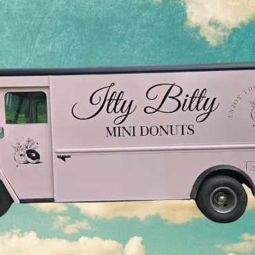Food truck vehicle wrap for Itty Bitty Mini Donuts — Straightline Graphics & Signs Ladysmith BC